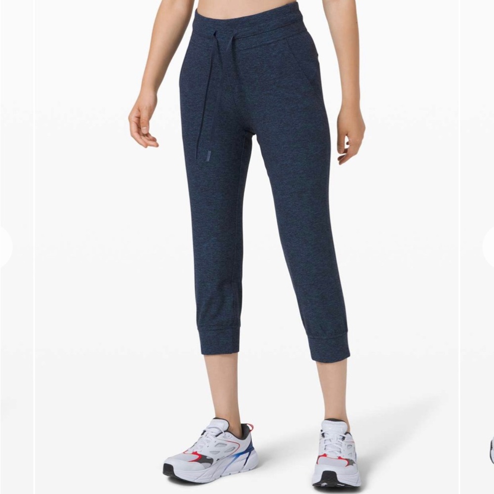 Lululemon Ready To Rulu Pant Cropped Blue Running Jogger Sweatpants Woman’s Sz 8